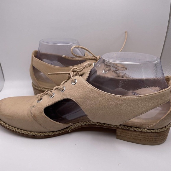 Stuart Weitzman Women’s Size 10 Tan almond Lace Up Leather Loafers Oxfords - Picture 9 of 16